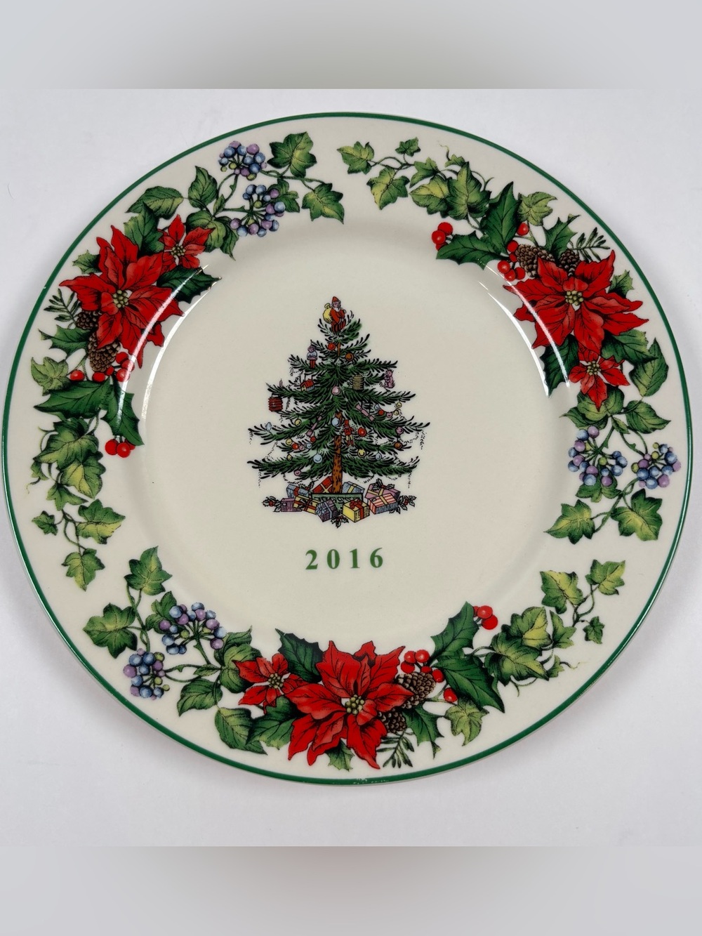 2016 Spode Christmas Tree Annual Collector Plate 8” Porcelain Poinsettia NO BOX